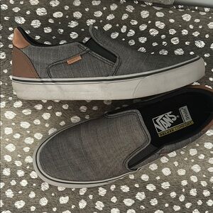Vans Men's Gray and Brown Slip-On Sneakers 11